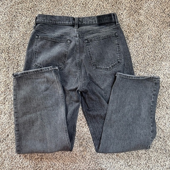 Abercrombie & Fitch The Vintage Straight High Rise Jeans - Picture 4 of 7